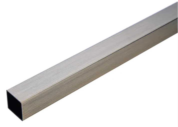 Các yếu tố khiến ống rèm vuông bị rỉ sét là gì?